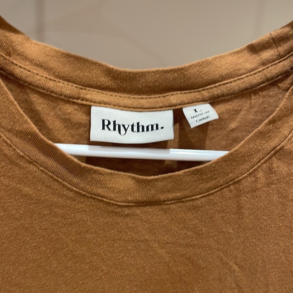 Brown Men’s Rhythm Tee Size L
